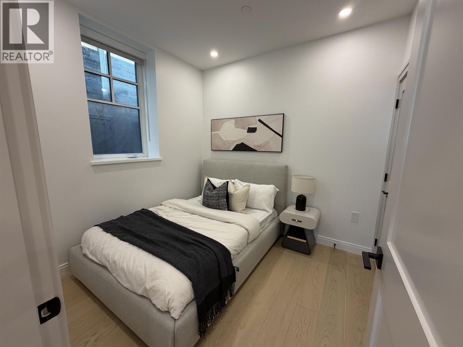 2540 Grant Street, Vancouver, British Columbia  V5K 3G7 - Photo 13 - R3084295