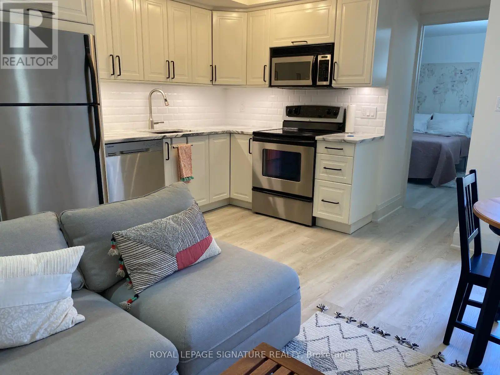 Lower - 9 Hazelwood Avenue, Toronto, Ontario  M4J 1K4 - Photo 3 - E12735538