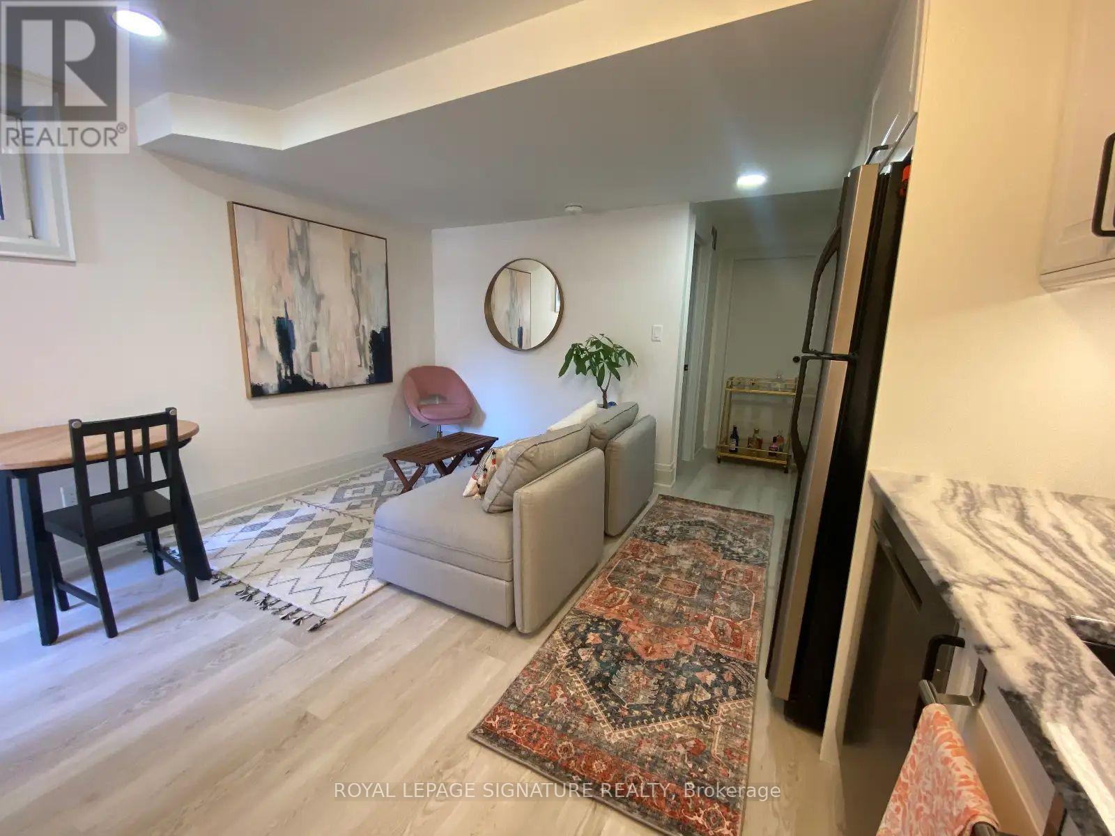 Lower - 9 Hazelwood Avenue, Toronto, Ontario  M4J 1K4 - Photo 7 - E12735538