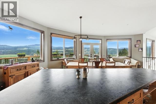 4377 Shuswap Road, Kamloops, British Columbia  V0E 2P0 - Photo 29 - 10374060