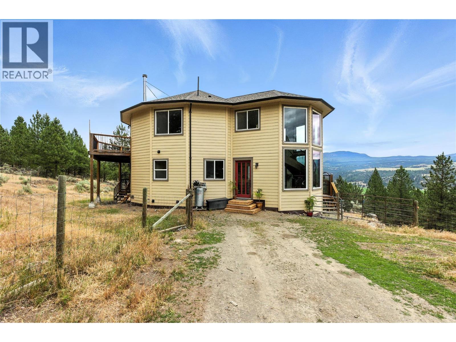 4377 Shuswap Road, Kamloops, British Columbia  V0E 2P0 - Photo 3 - 10374060