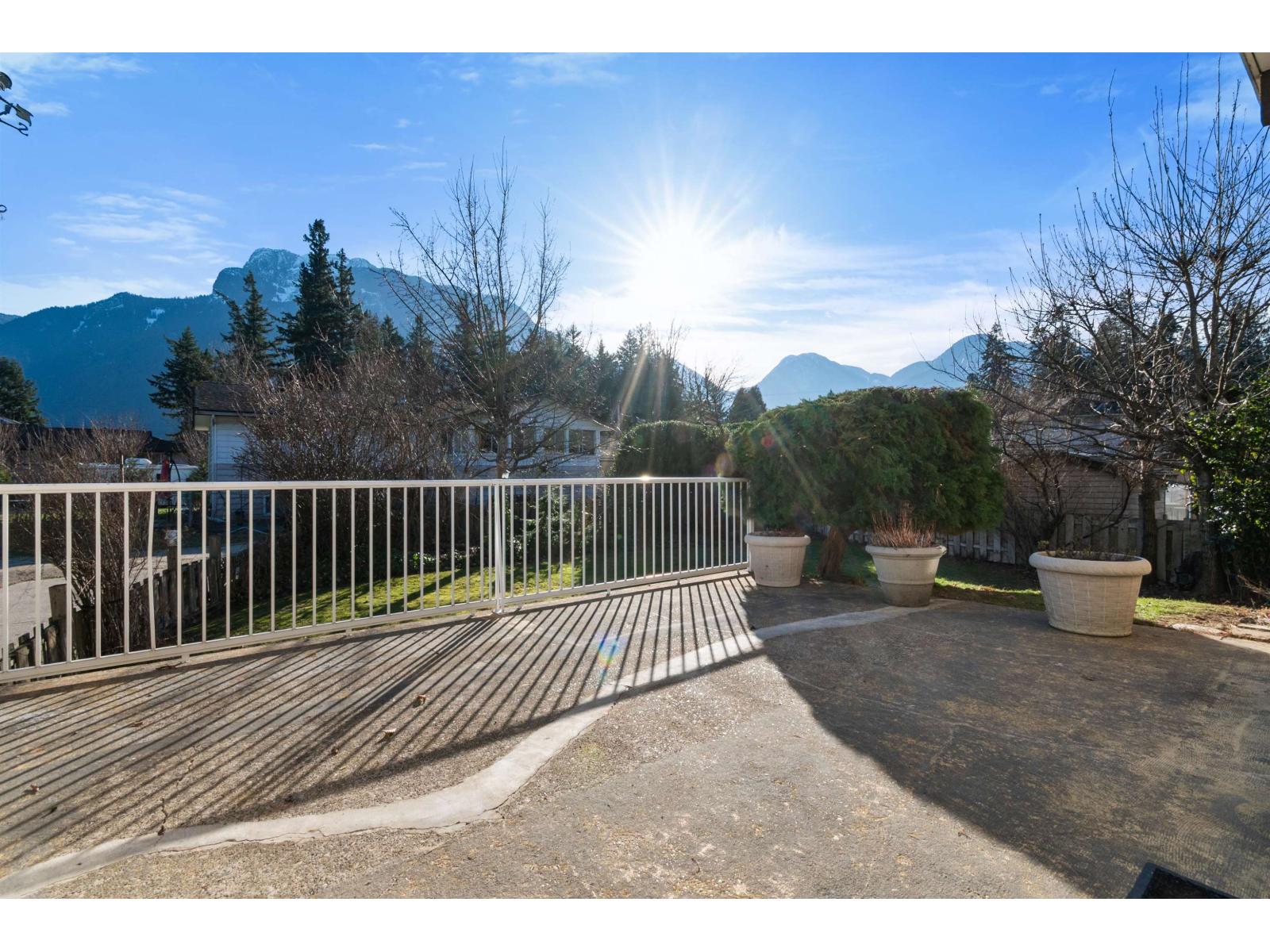 560 Wardle Street, Hope, Hope, British Columbia  V0X 1L0 - Photo 35 - R3084405