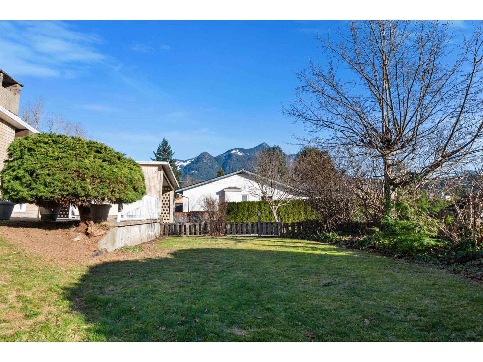 560 Wardle Street, Hope, Hope, British Columbia  V0X 1L0 - Photo 37 - R3084405