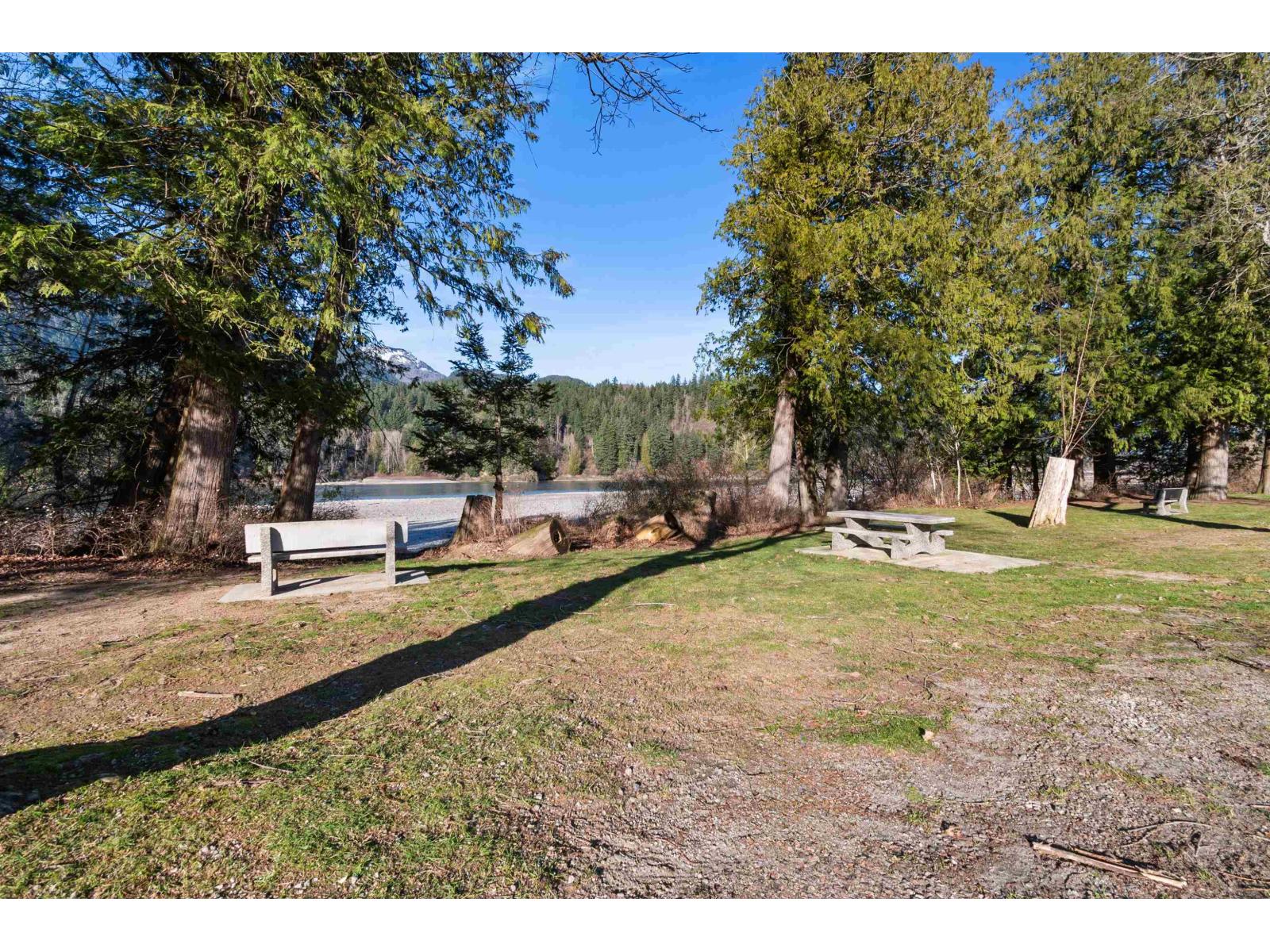 560 Wardle Street, Hope, Hope, British Columbia  V0X 1L0 - Photo 40 - R3084405