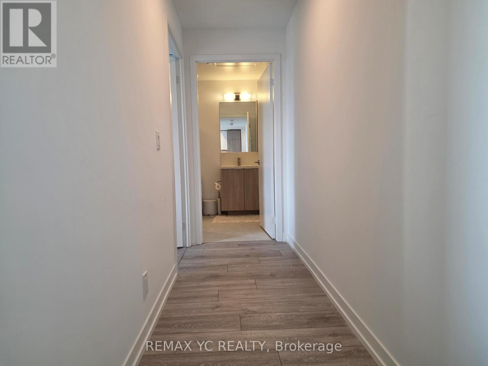 1722 - 2020 Bathurst Street, Toronto, Ontario  M5P 0A6 - Photo 7 - C12737478