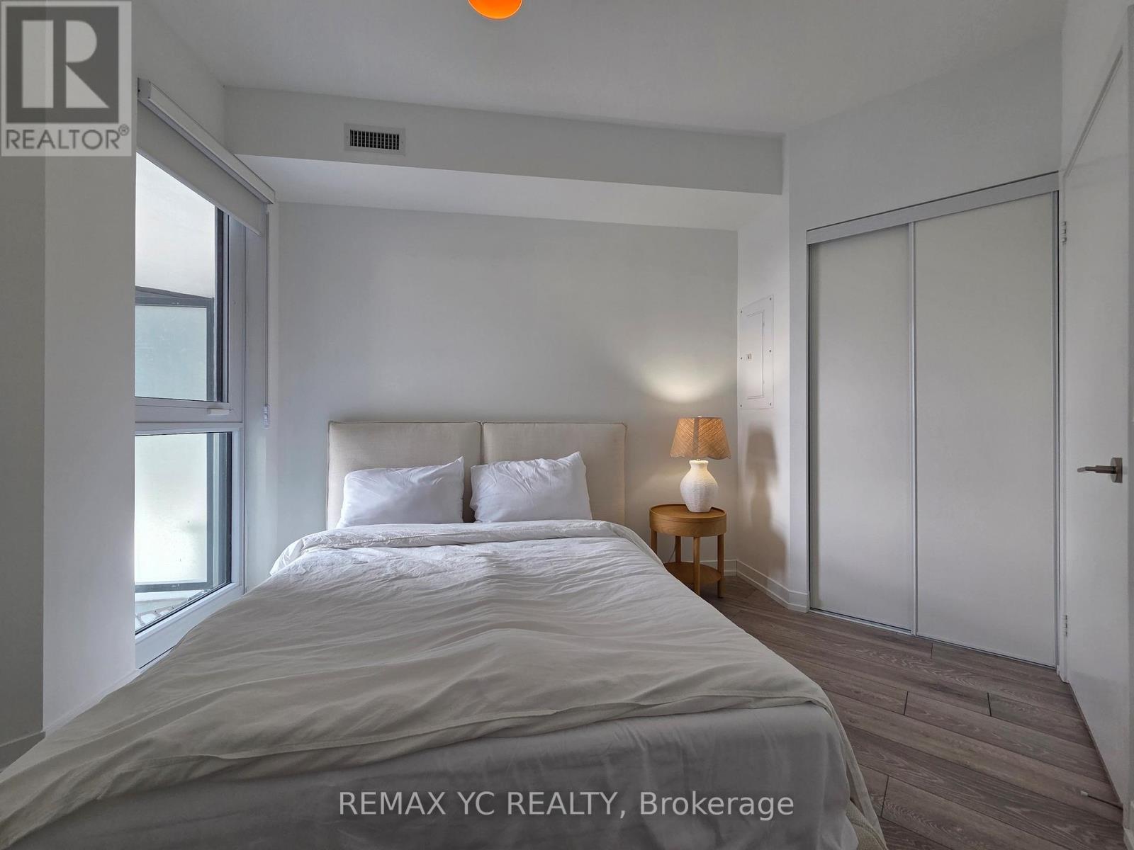 1722 - 2020 Bathurst Street, Toronto, Ontario  M5P 0A6 - Photo 9 - C12737478