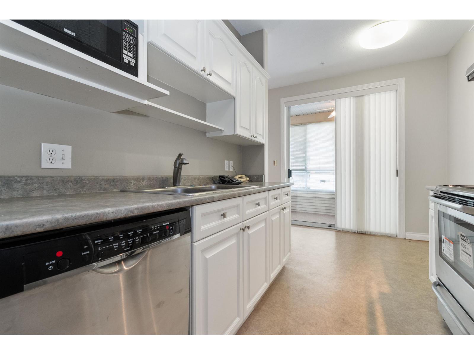 203 45770 Spadina Avenue, Chilliwack Downtown, Chilliwack, British Columbia  V2P 1T6 - Photo 14 - R3083476