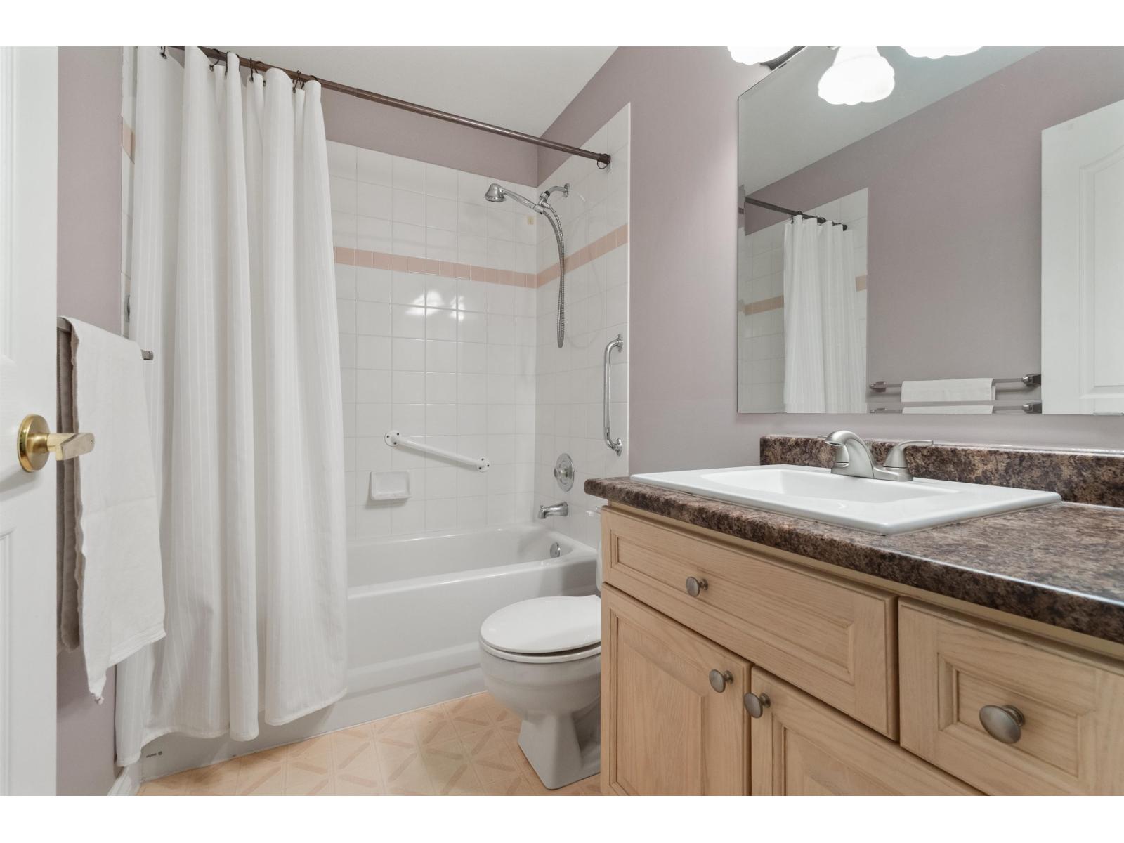 203 45770 Spadina Avenue, Chilliwack Downtown, Chilliwack, British Columbia  V2P 1T6 - Photo 26 - R3083476