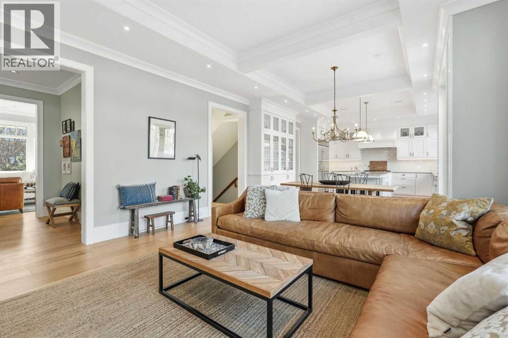 214 39 Avenue Sw, Calgary, Alberta  T2S 0W5 - Photo 11 - A2282018