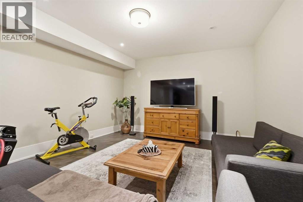 214 39 Avenue Sw, Calgary, Alberta  T2S 0W5 - Photo 38 - A2282018