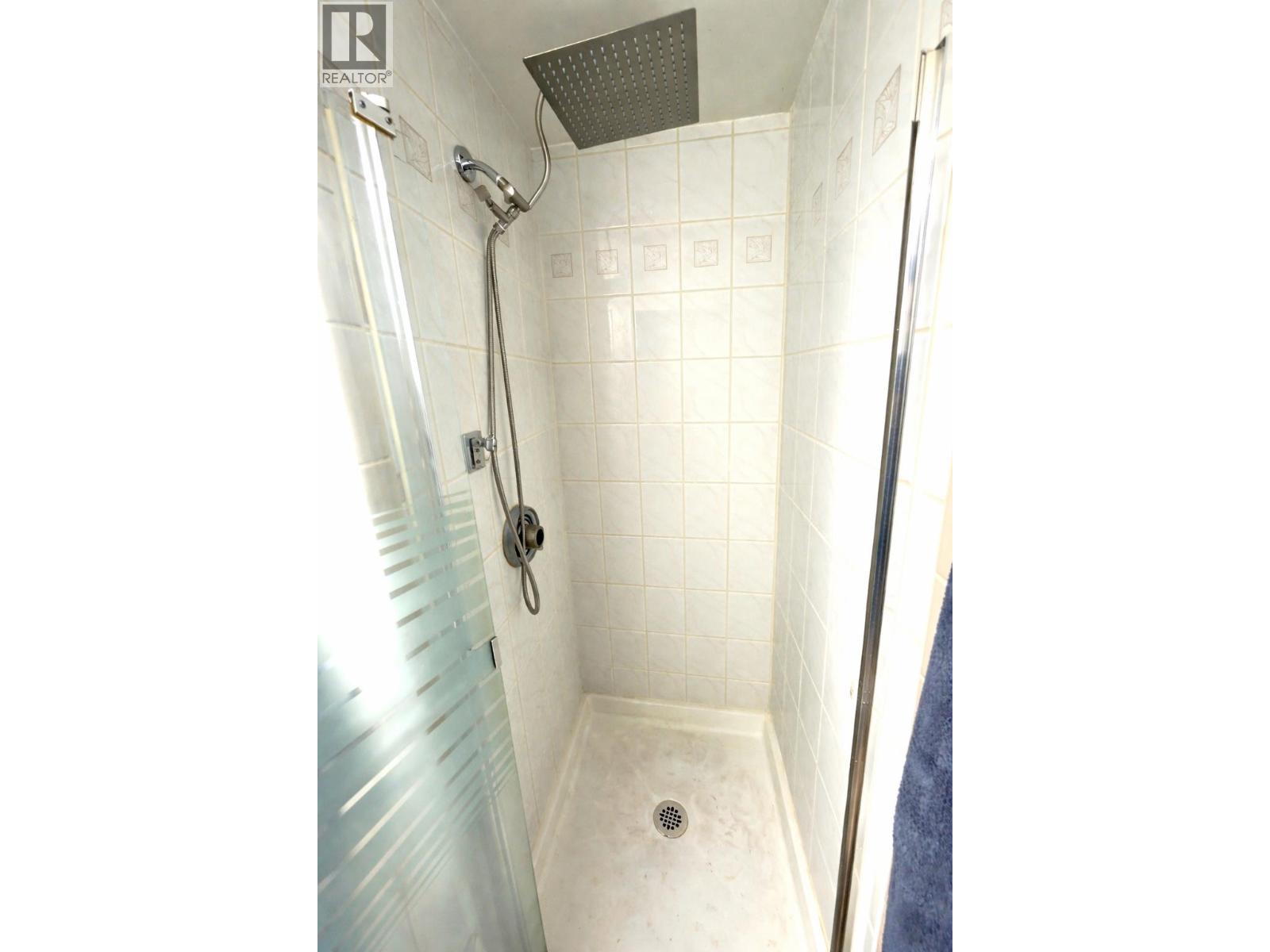 301 555 Austin Avenue, Coquitlam, British Columbia  V3K 6R8 - Photo 13 - R3083468