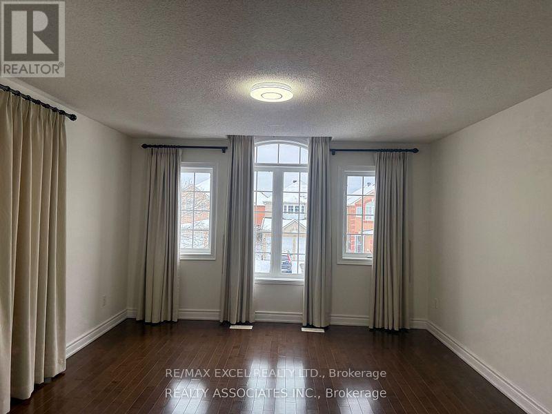 Main - 187 Shepton Way, Toronto, Ontario  M1V 5N4 - Photo 11 - E12737494