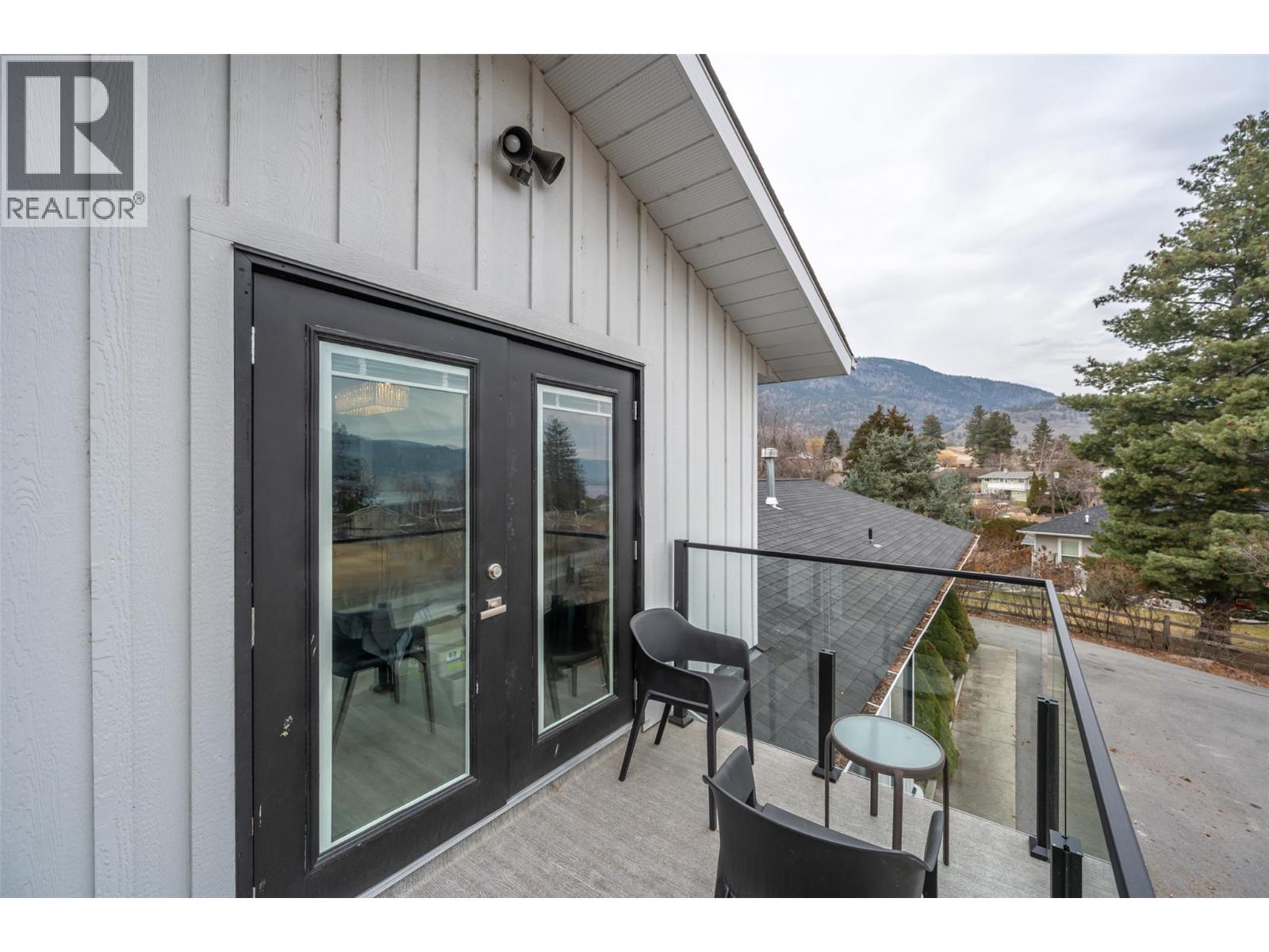 633 Pineview Drive, Kaleden, British Columbia  V0H 1K0 - Photo 39 - 10374205