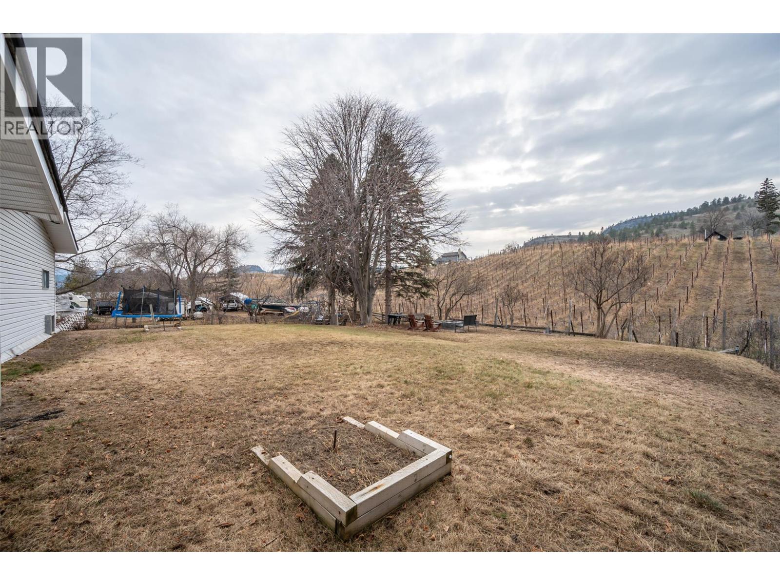 633 Pineview Drive, Kaleden, British Columbia  V0H 1K0 - Photo 58 - 10374205