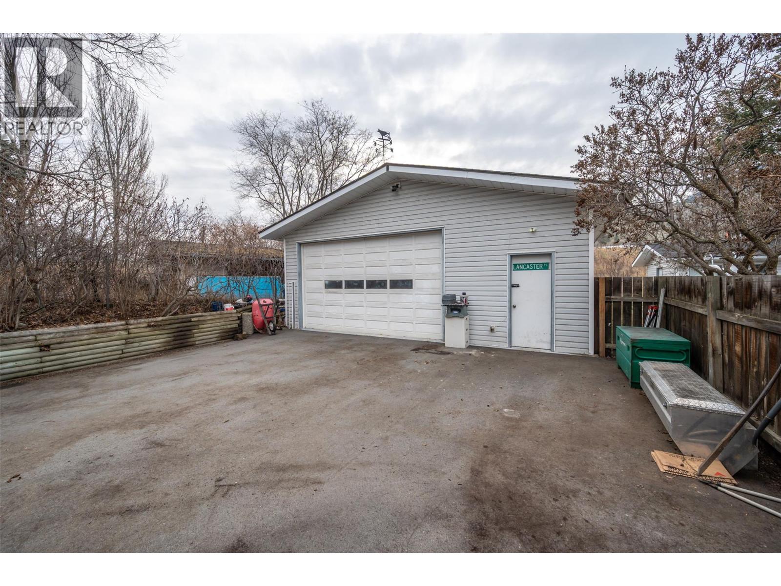 633 Pineview Drive, Kaleden, British Columbia  V0H 1K0 - Photo 69 - 10374205