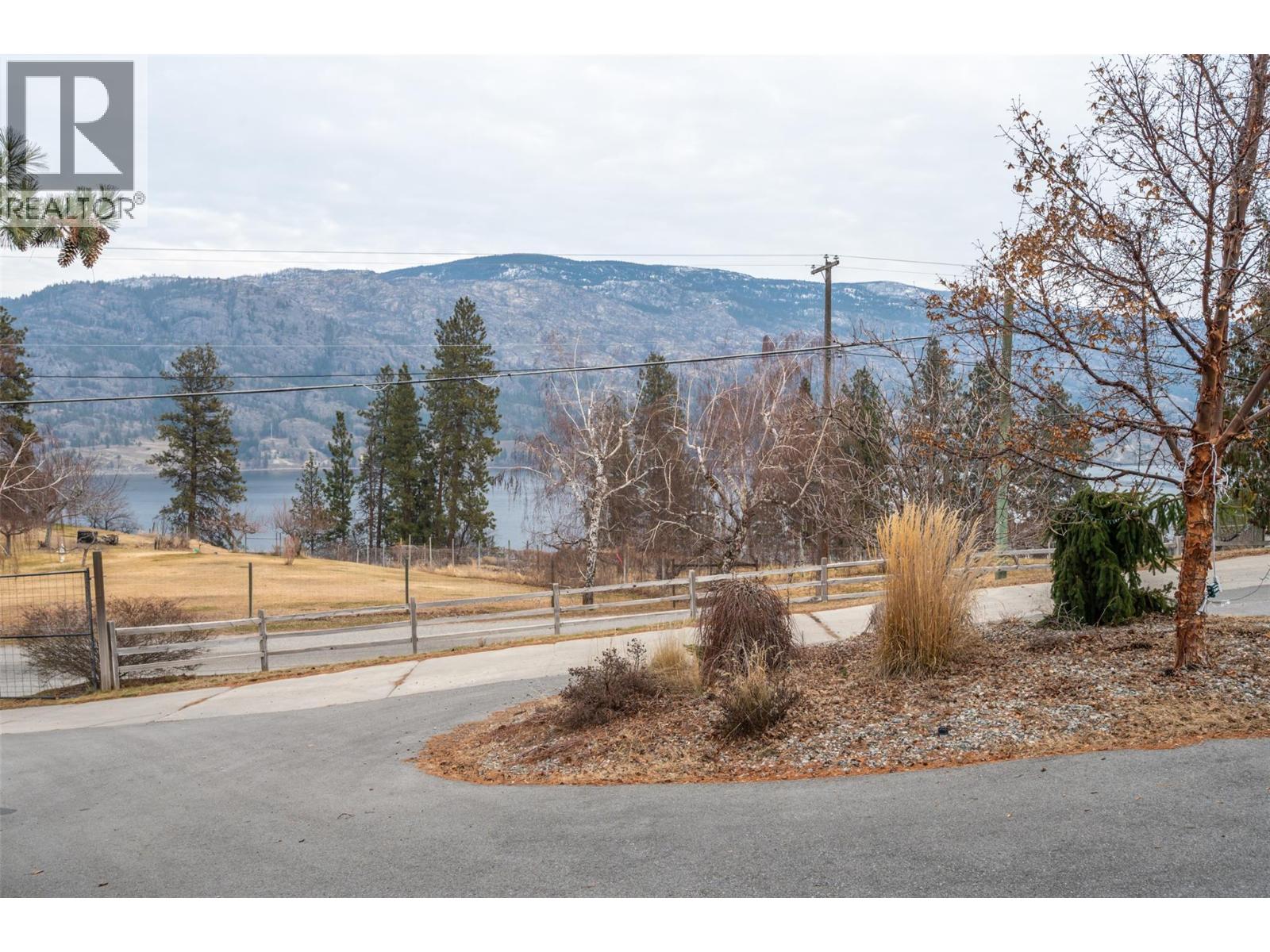 633 Pineview Drive, Kaleden, British Columbia  V0H 1K0 - Photo 85 - 10374205