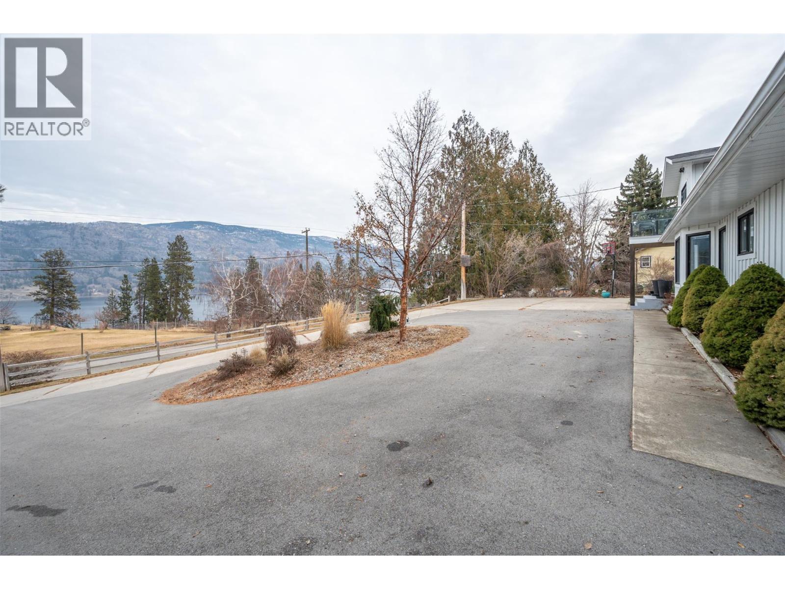 633 Pineview Drive, Kaleden, British Columbia  V0H 1K0 - Photo 84 - 10374205