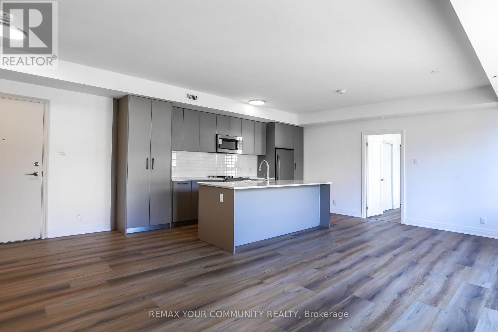 Ph20 - 101 Cathedral High Street, Markham, Ontario  L6C 3L8 - Photo 6 - N12737504