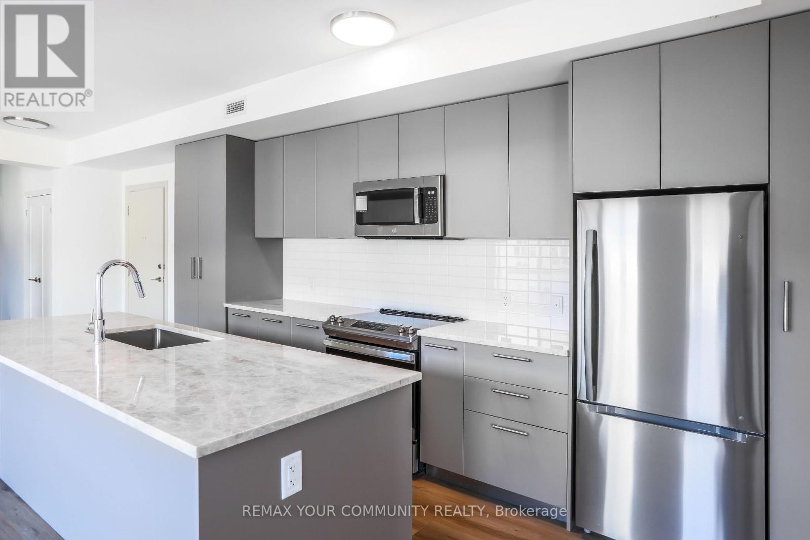 Ph20 - 101 Cathedral High Street, Markham, Ontario  L6C 3L8 - Photo 7 - N12737504