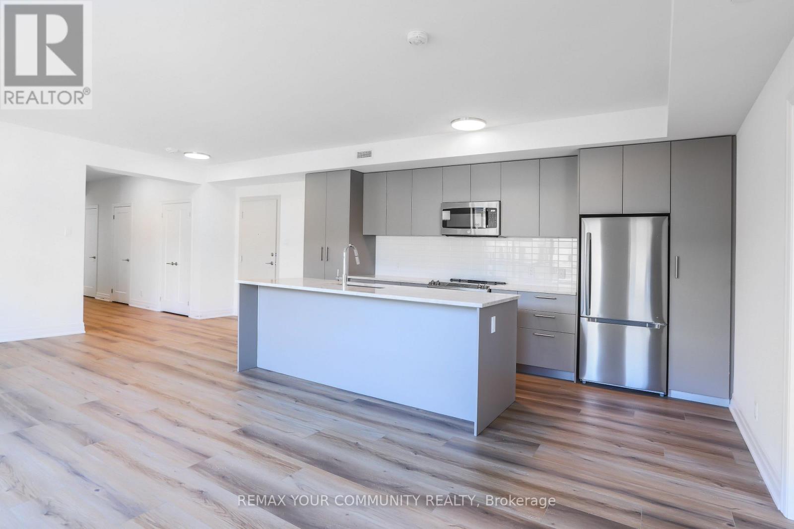 Ph20 - 101 Cathedral High Street, Markham, Ontario  L6C 3L8 - Photo 9 - N12737504