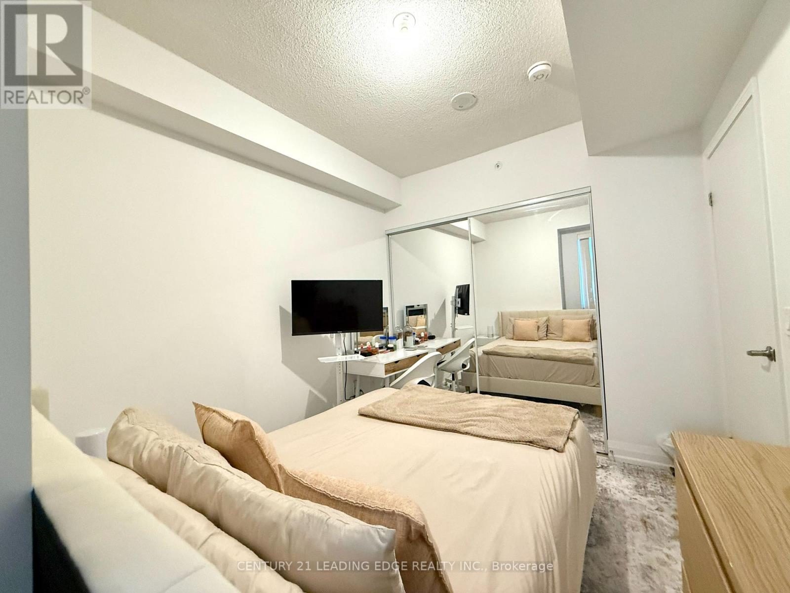 630 - 26 Gibbs Road W, Toronto, Ontario M9B 0E3 - Photo 18 - W12737434