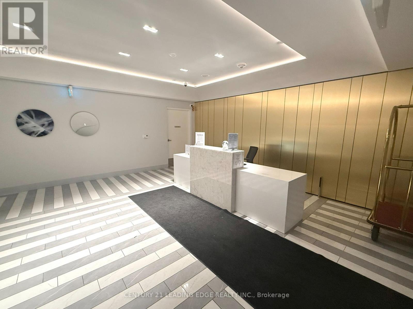 630 - 26 Gibbs Road W, Toronto, Ontario M9B 0E3 - Photo 3 - W12737434