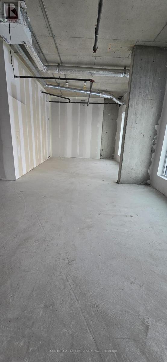 402 - 996 Martin Grove Road, Toronto, Ontario  M9W 4V8 - Photo 6 - W12737464