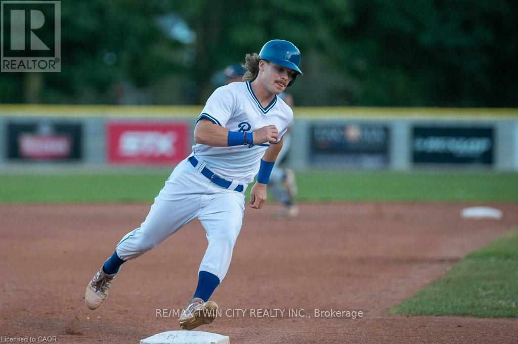 70 Division Street, Guelph, Ontario  N1H 4R5 - Photo 2 - X12737480