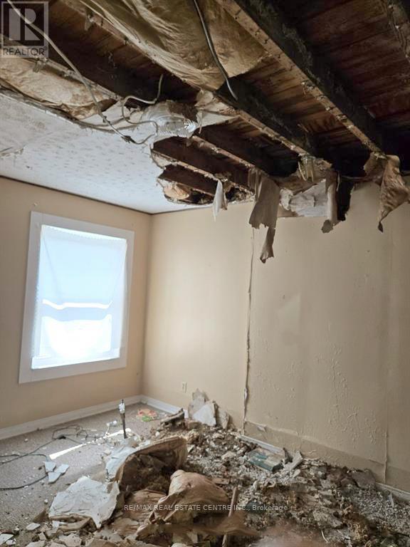 4689 Crysler Avenue, Niagara Falls, Ontario  L2E 3V7 - Photo 11 - X12737482