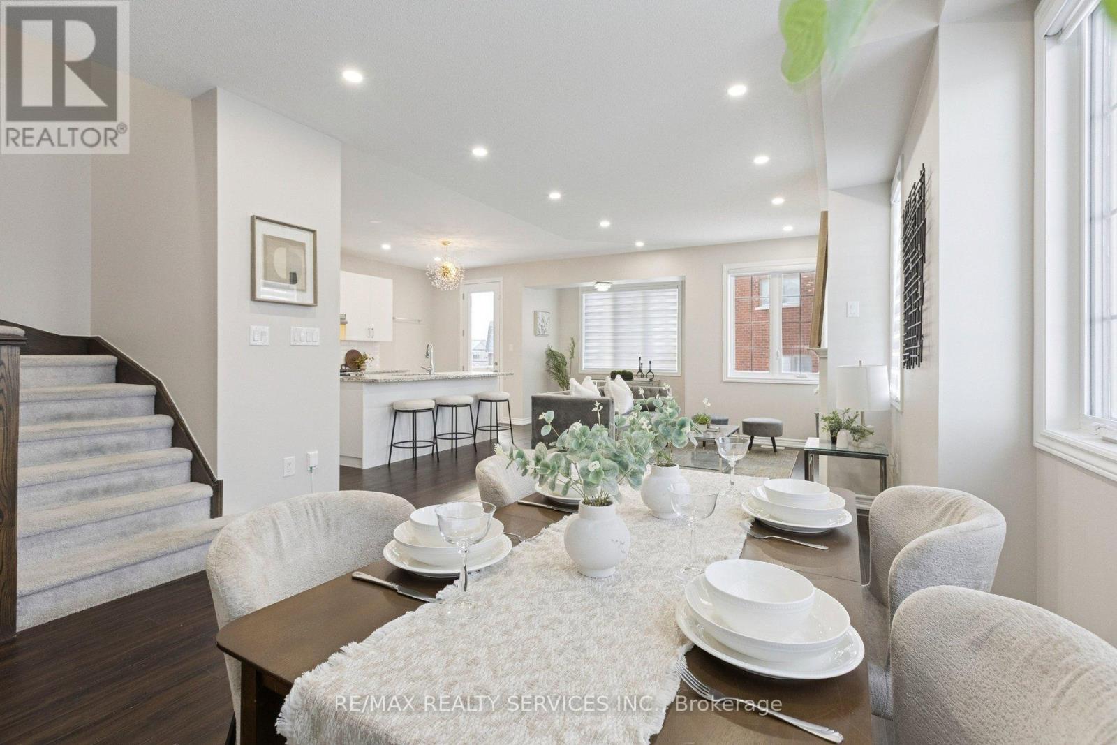 47 Dass Drive E, Centre Wellington, Ontario  N1M 0H1 - Photo 12 - X12737486