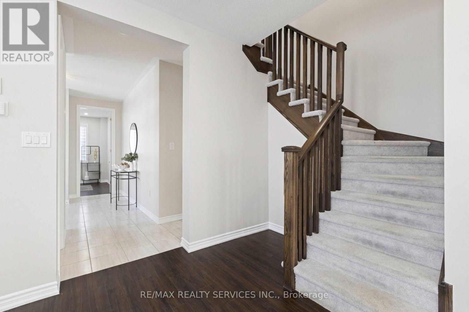 47 Dass Drive E, Centre Wellington, Ontario  N1M 0H1 - Photo 23 - X12737486