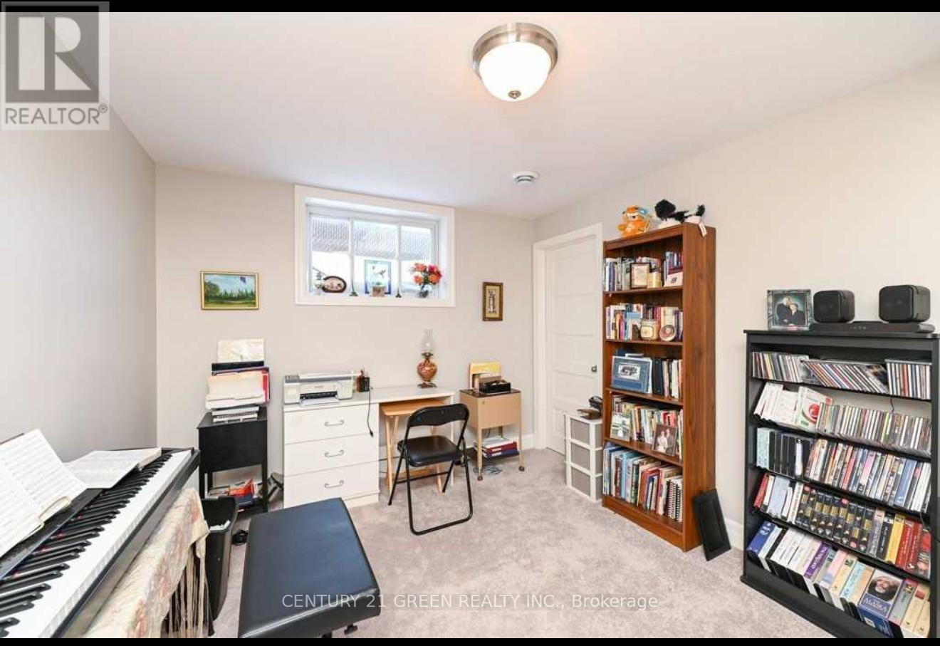 100 Spruce Gardens Court, Belleville, Ontario  K8N 0B5 - Photo 19 - X12737488