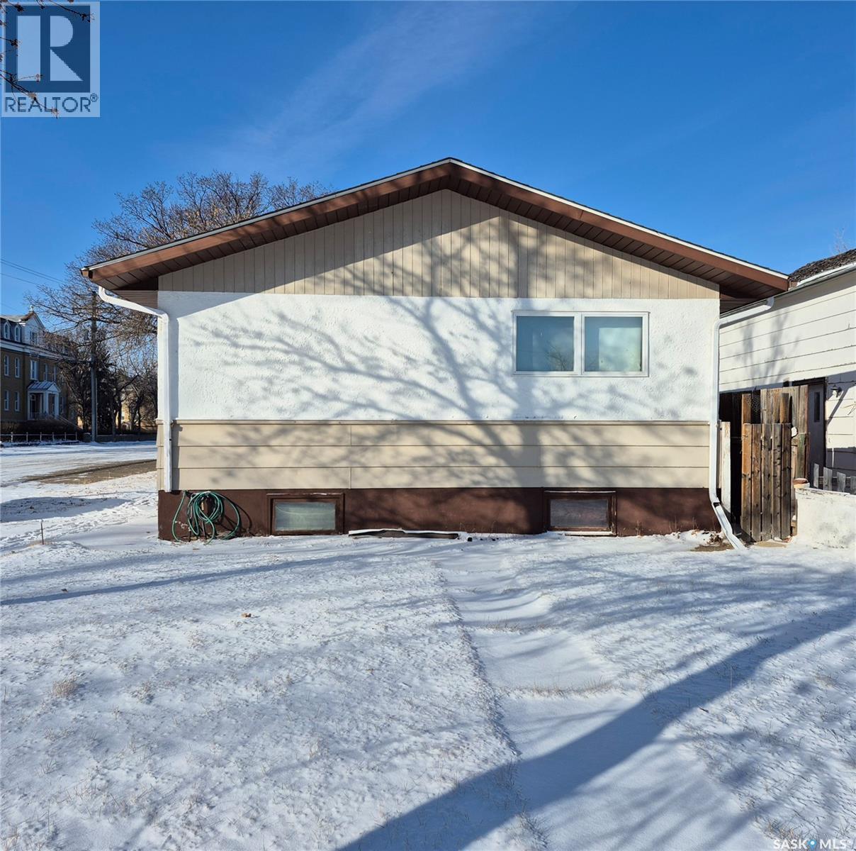 144 2nd Street W, Ponteix, Saskatchewan  S0N 1Z0 - Photo 20 - SK027577