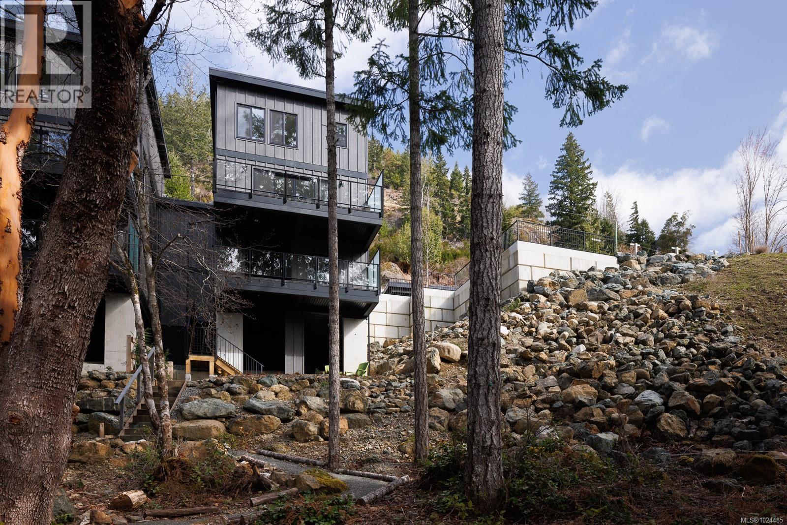 1 7470 Cottage Way, Lake Cowichan, British Columbia  V0R 2G1 - Photo 6 - 1024485