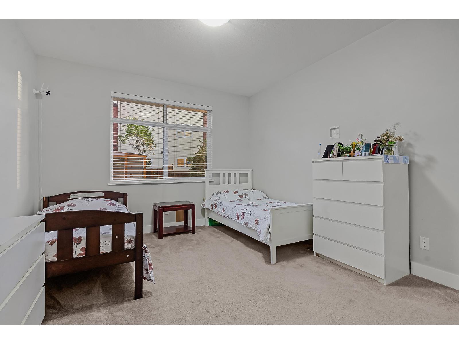 32586 Ross Drive, Mission, British Columbia  V2V 0G4 - Photo 14 - R3083854