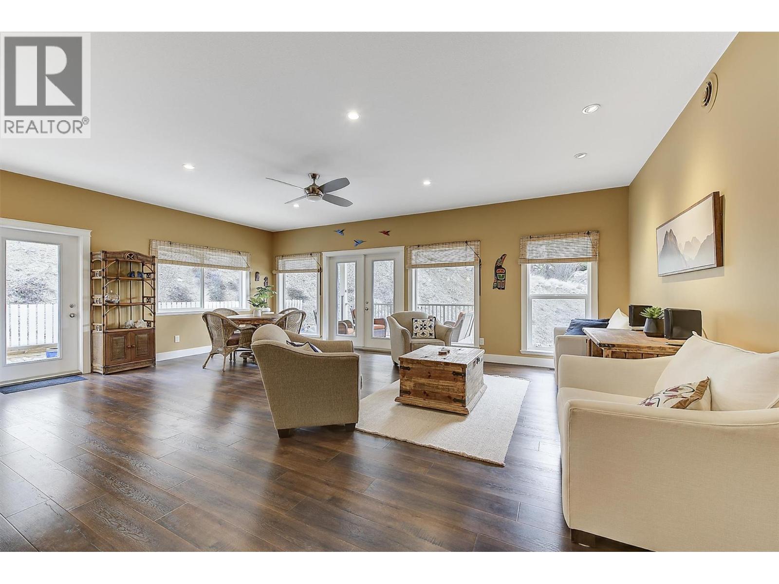 8011 Pierre Drive, Summerland, British Columbia  V0H 1Z2 - Photo 6 - 10374128