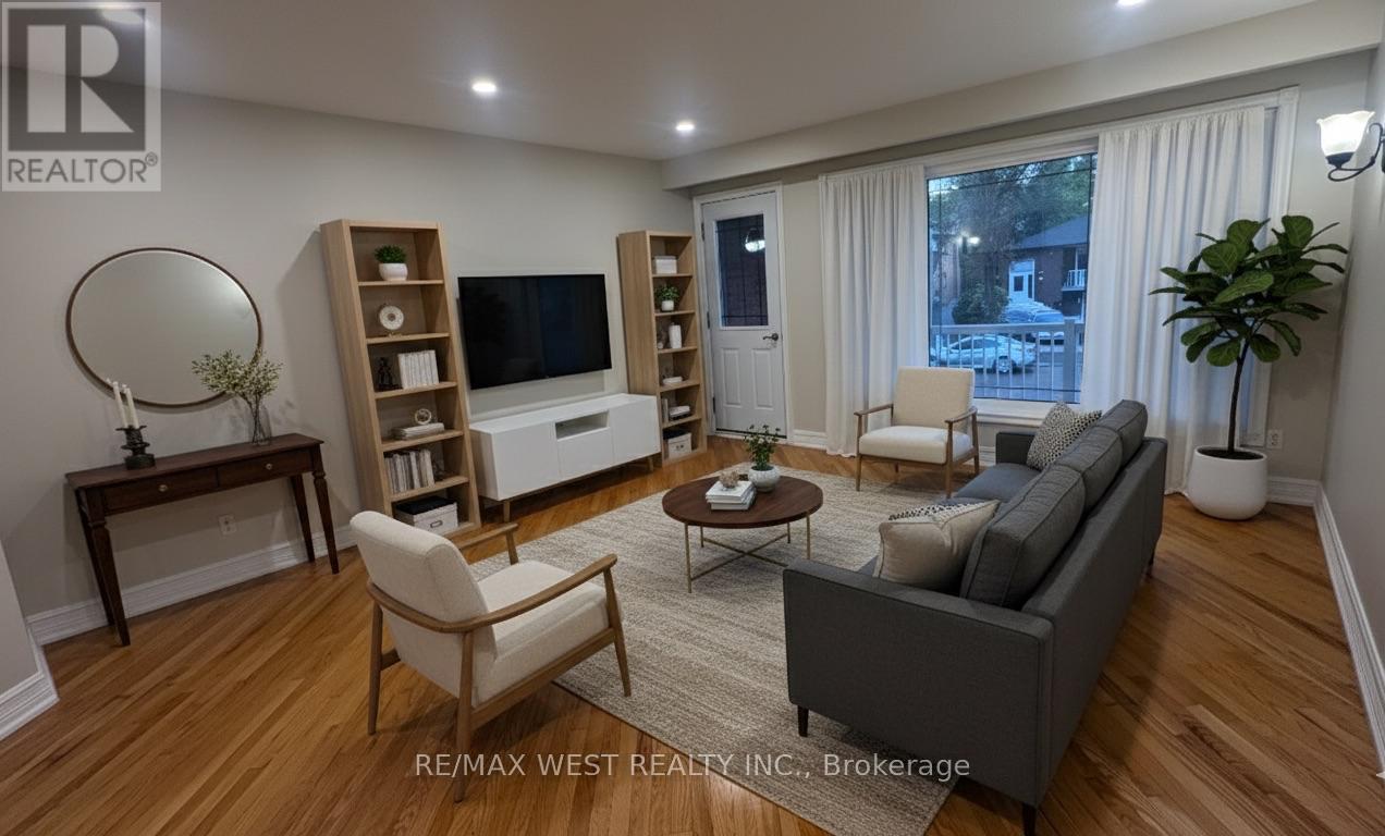 4 Dantek Court, Brampton, Ontario  L6V 3T4 - Photo 15 - W12650826