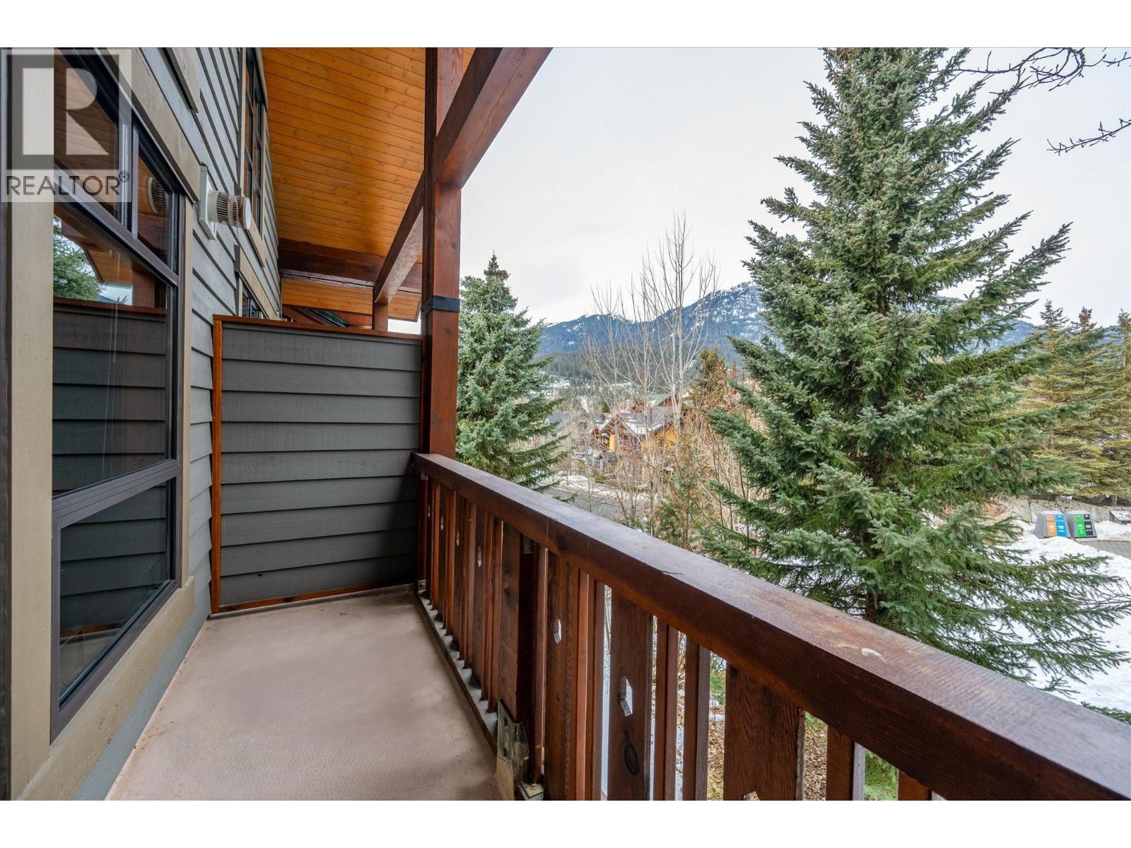 208 2202 Gondola Way Way, Whistler, British Columbia  V8E 0M7 - Photo 10 - R3083542
