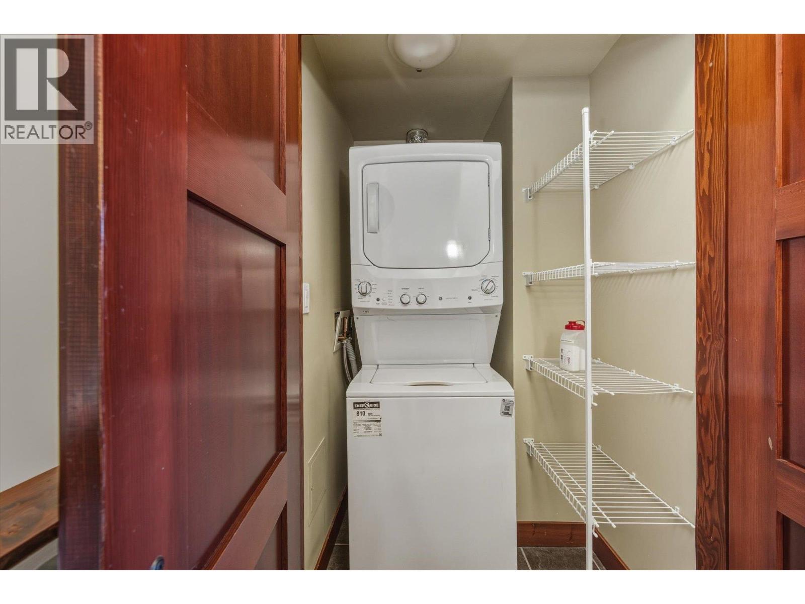 208 2202 Gondola Way Way, Whistler, British Columbia  V8E 0M7 - Photo 18 - R3083542