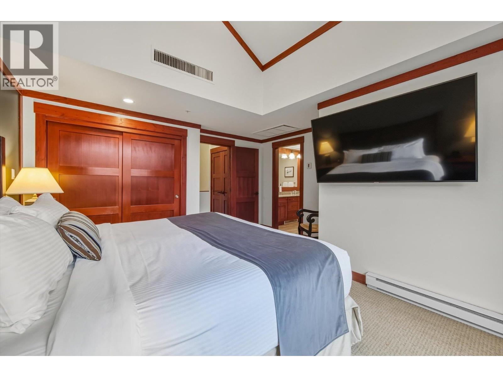 208 2202 Gondola Way Way, Whistler, British Columbia  V8E 0M7 - Photo 21 - R3083542