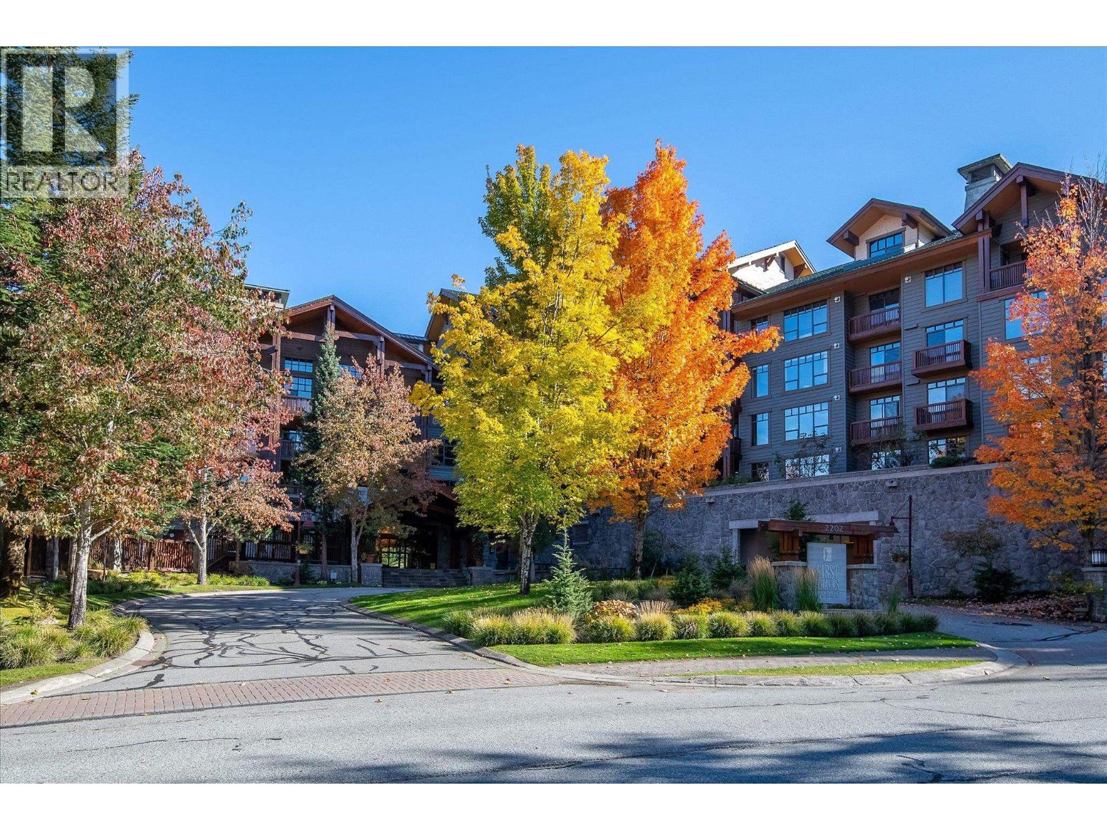 208 2202 Gondola Way Way, Whistler, British Columbia  V8E 0M7 - Photo 32 - R3083542