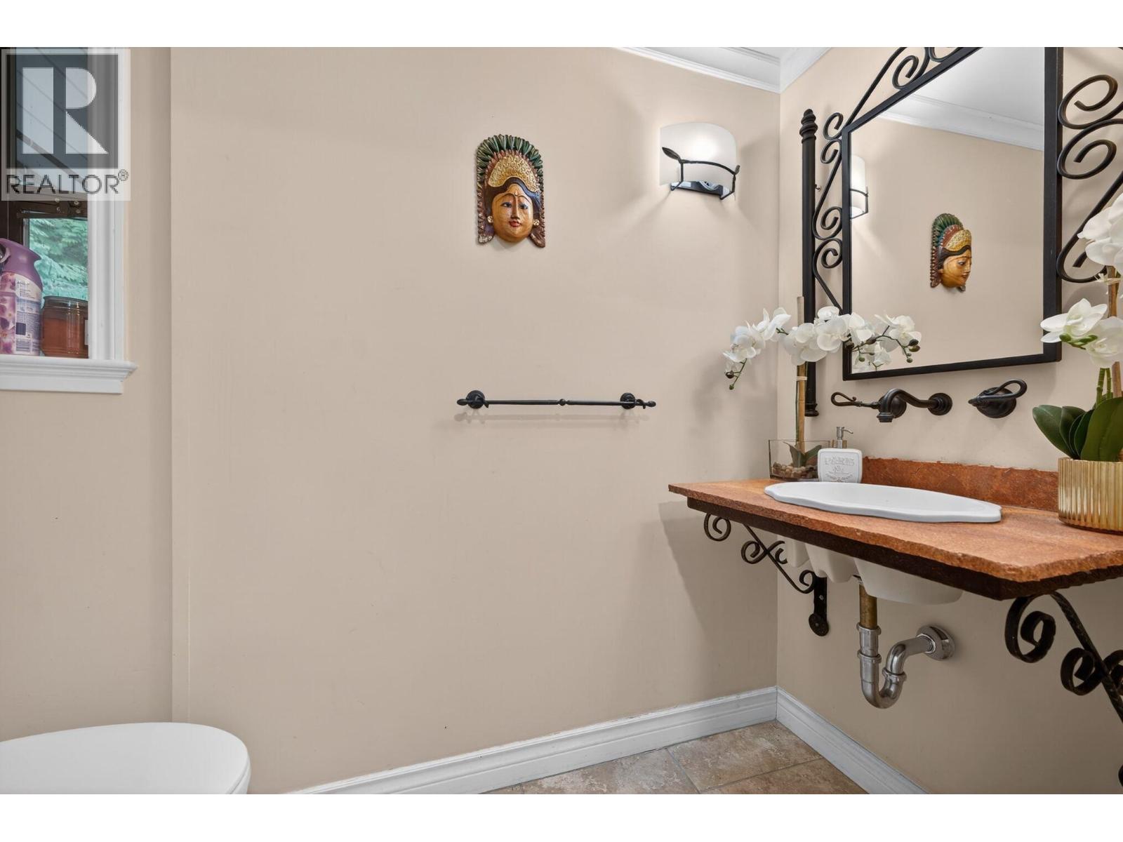 1375 Burnside Road, West Vancouver, British Columbia  V7S 2P6 - Photo 18 - R3084397