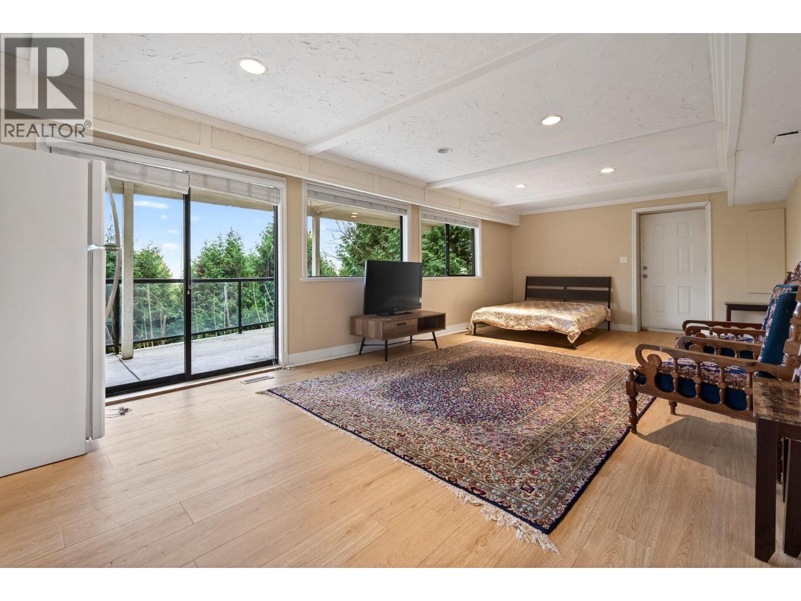 1375 Burnside Road, West Vancouver, British Columbia  V7S 2P6 - Photo 27 - R3084397