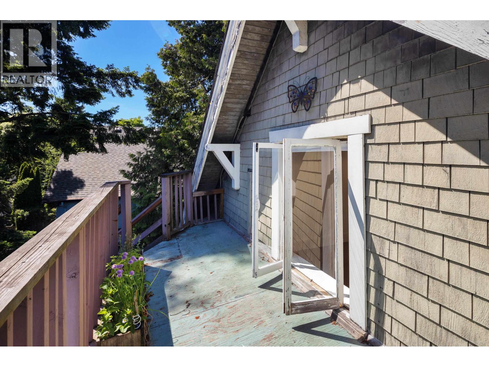 #2 (Top Floor) 2176 W 13 Avenue, Vancouver, British Columbia  V6K 2S1 - Photo 23 - R3084393