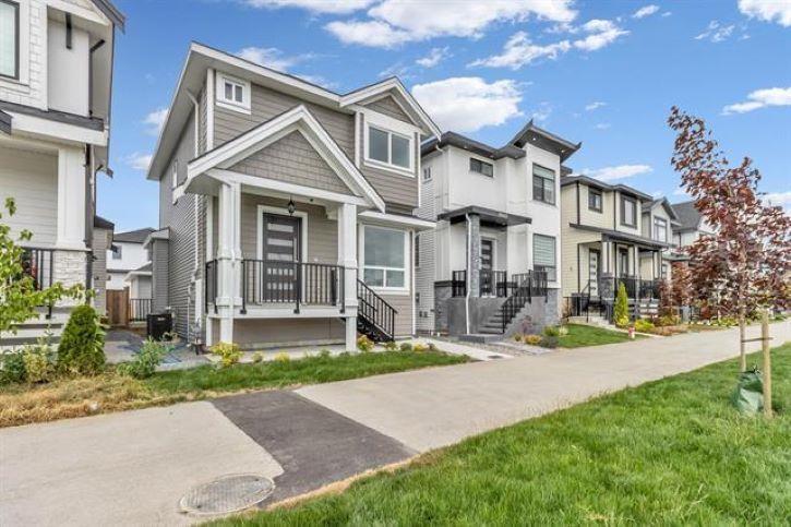 19415 70 Avenue, Surrey, British Columbia  V4N 1N2 - Photo 2 - R3083858