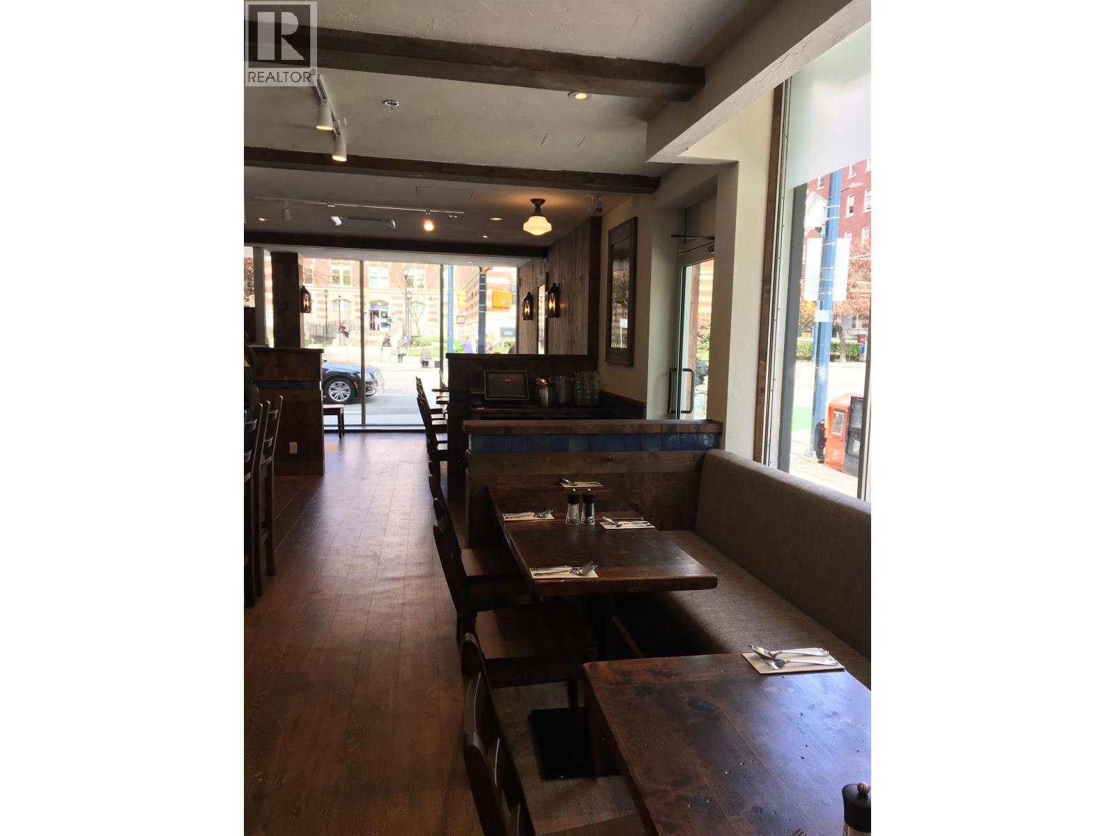 101 1100 Burrard Street, Vancouver, British Columbia V6Z 1Y7 - Photo 7 - C8075649