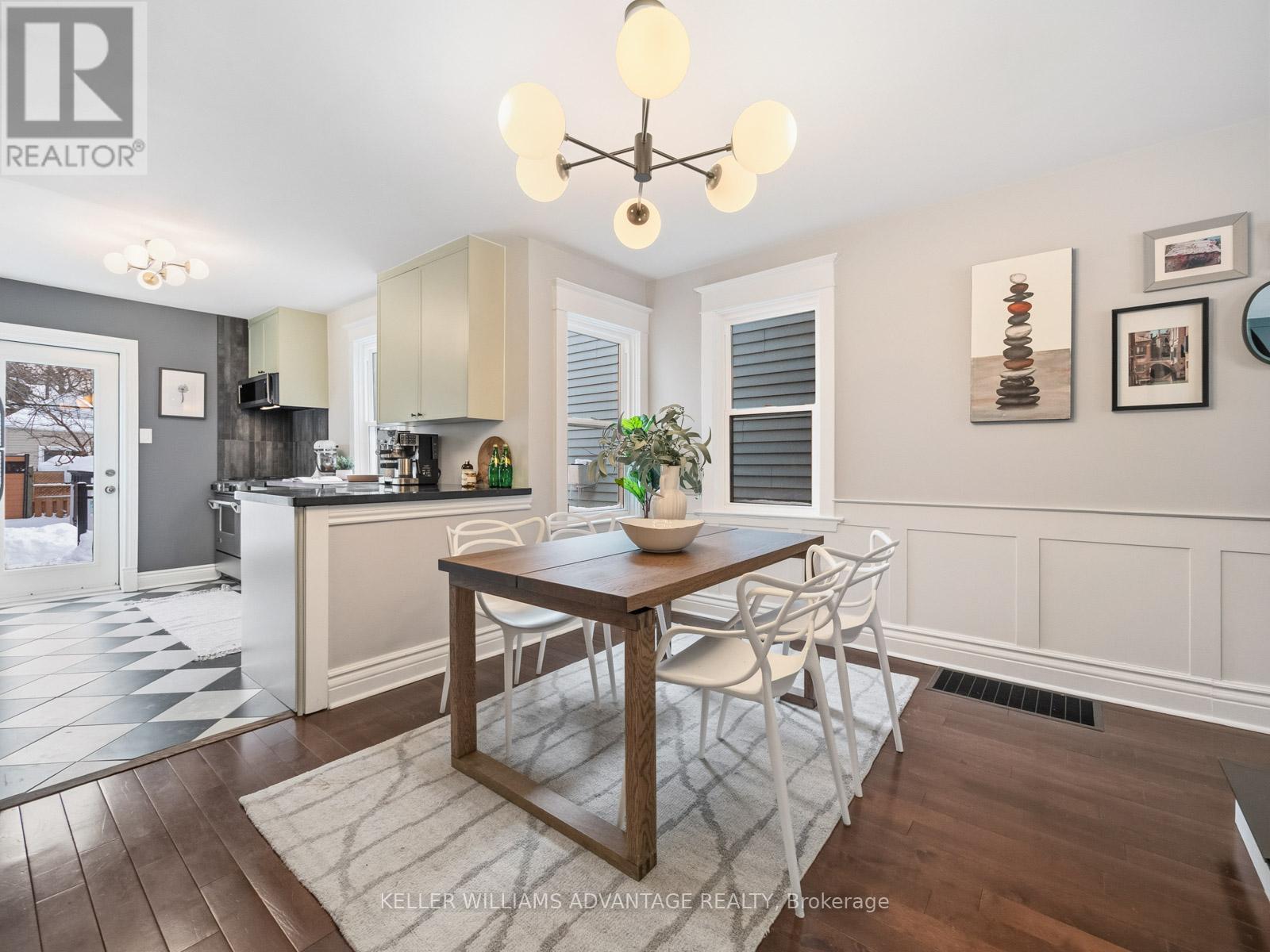 9 Condor Avenue, Toronto, Ontario  M4J 3M5 - Photo 6 - E12737402