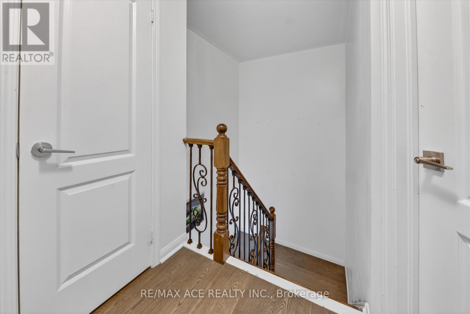 111 Dunlop Court, Brampton, Ontario  L6X 5A6 - Photo 15 - W12737510