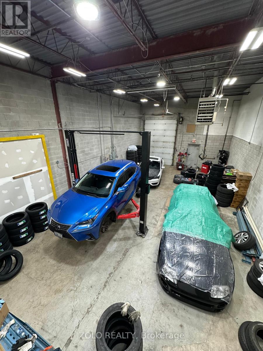 6 - 2080 Steeles Avenue W, Brampton, Ontario  L6Y 0A7 - Photo 4 - W12737532