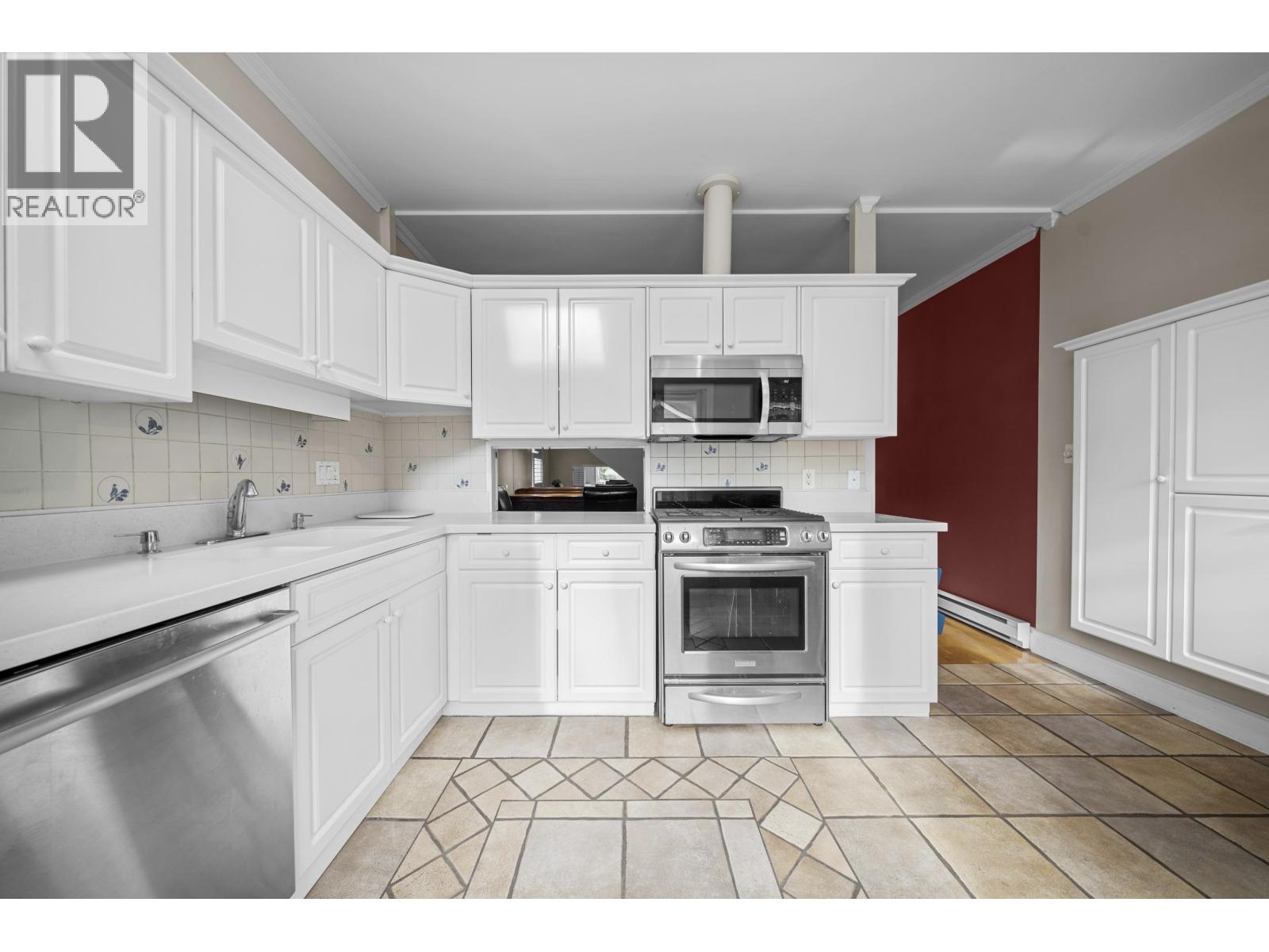 1928 W 13th Avenue, Vancouver, British Columbia  V6J 2H6 - Photo 16 - R3084239